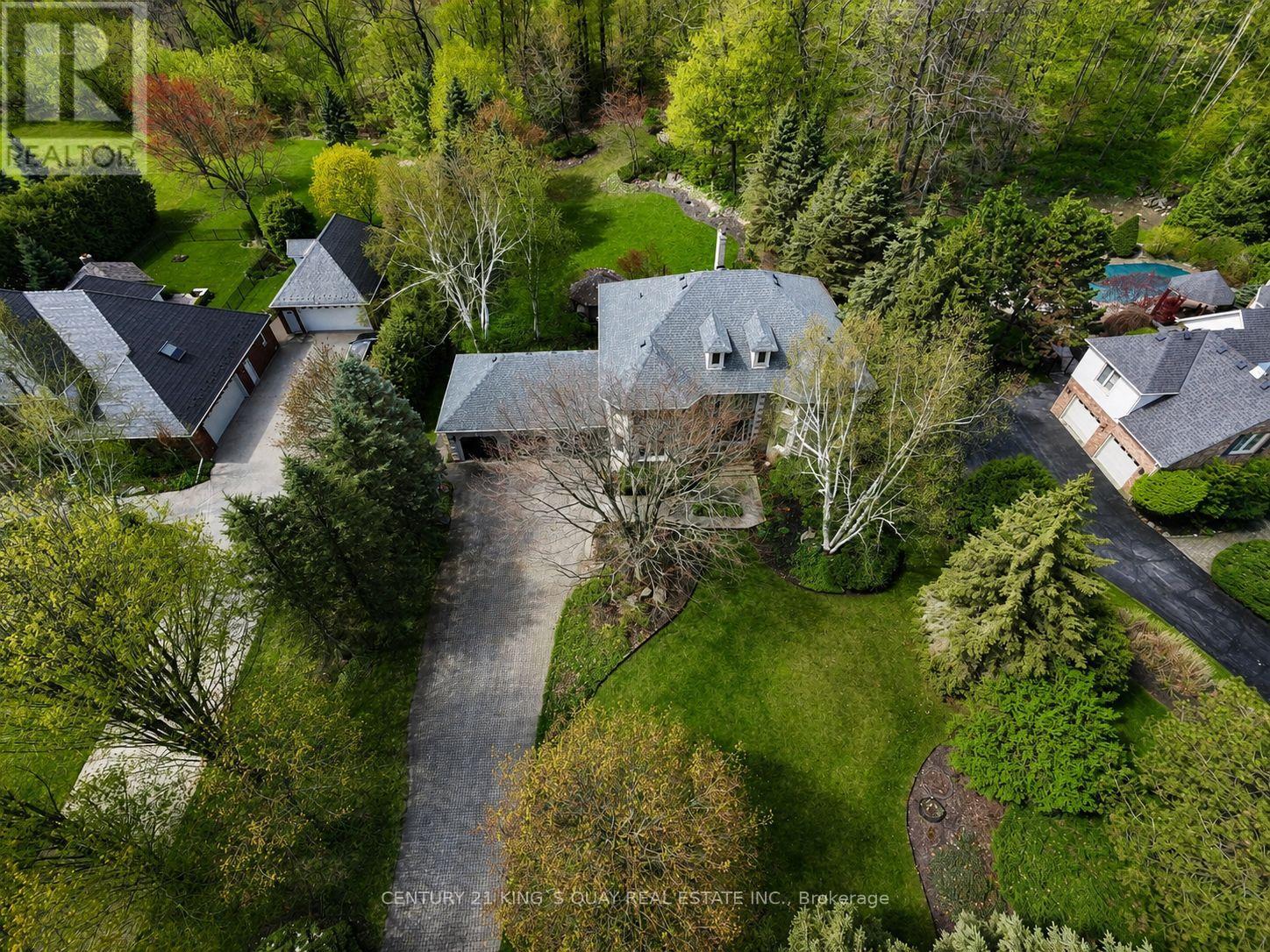 Detached at 110 CRAWFORD CRESCENT, Milton (Campbellville)