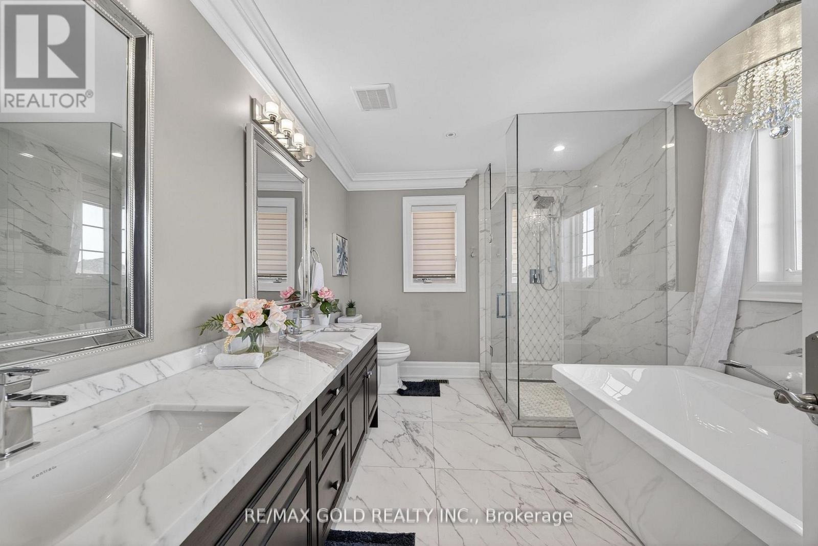 Detached at 31 FIELDSTONE LANE AVENUE, Caledon