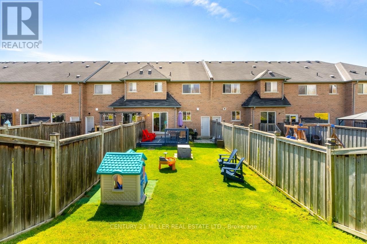 Townhouse at 373 BUSSEL CRESCENT, Milton (CL Clarke)