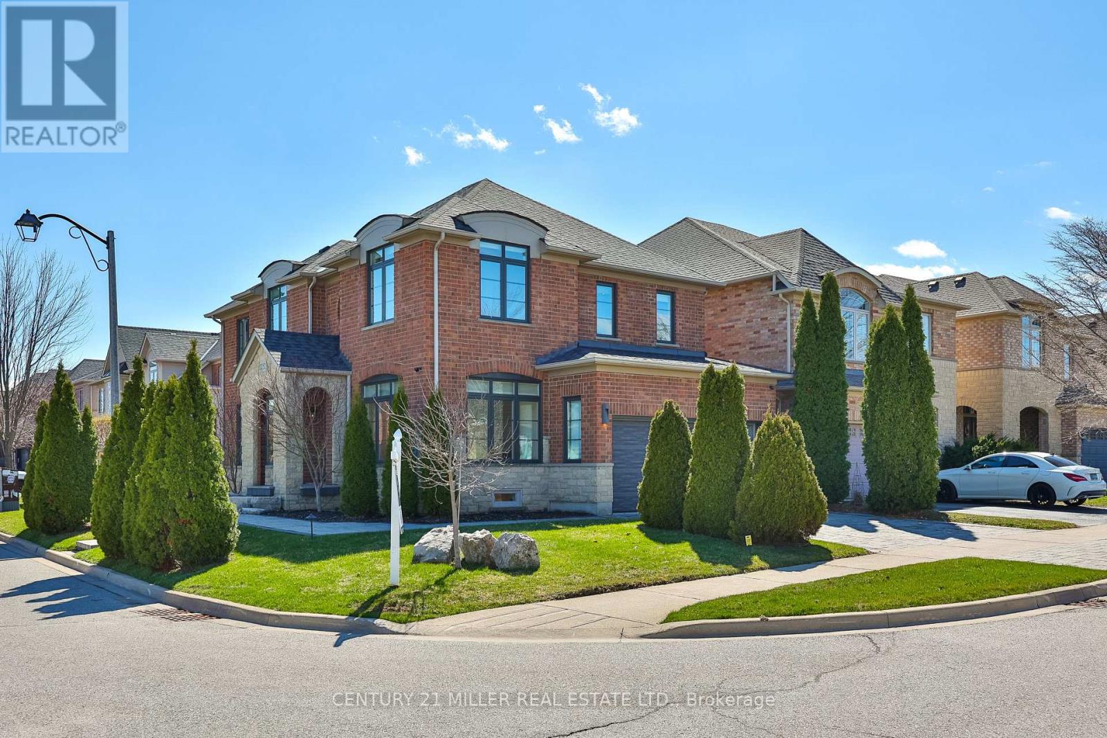 Detached at 2252 DEWSBURY DRIVE, Oakville (BC Bronte Creek)