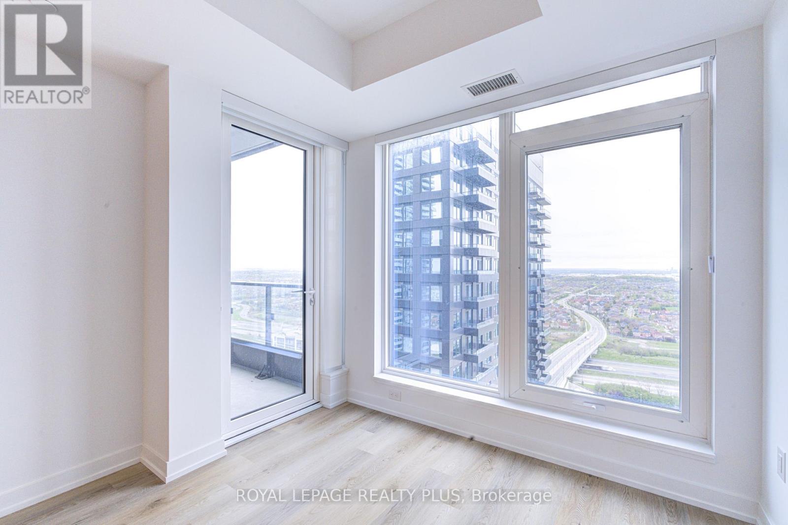Apartment at 3202 - 395 SQUARE ONE DRIVE, Mississauga