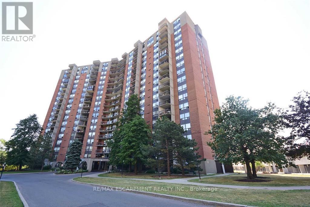 Apartment at 1516 - 50 MISSISSAUGA VALLEY BOULEVARD, Mississauga (Mississauga Valleys)