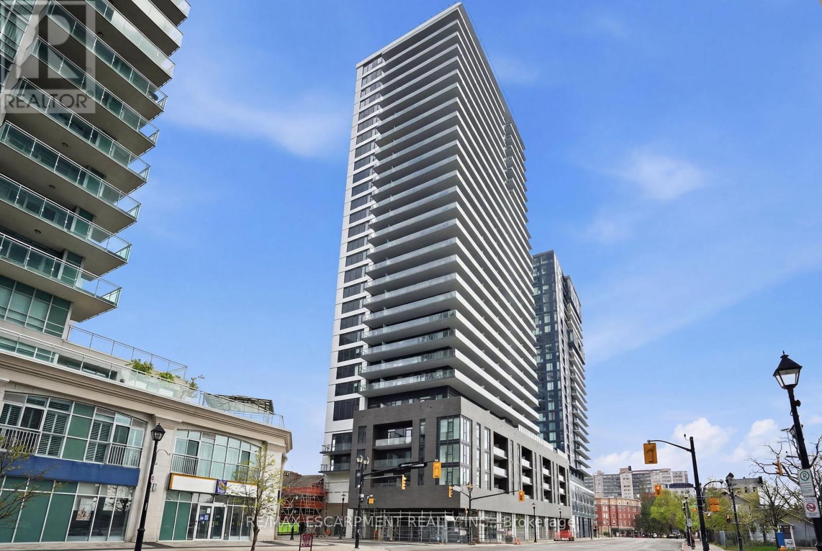 Apartment at 702 - 2075 LAKESHORE ROAD, Burlington (Brant)