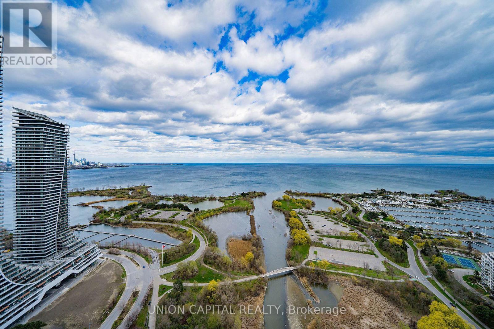 Apartment at PH02 - 2212 LAKE SHORE BOULEVARD W, Toronto (Mimico)