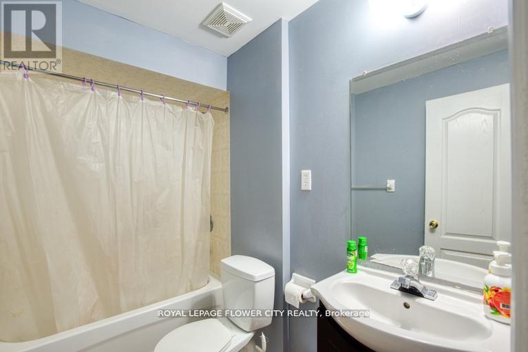 Semi-Detached/Link at 18 SAINT EUGENE STREET, Brampton