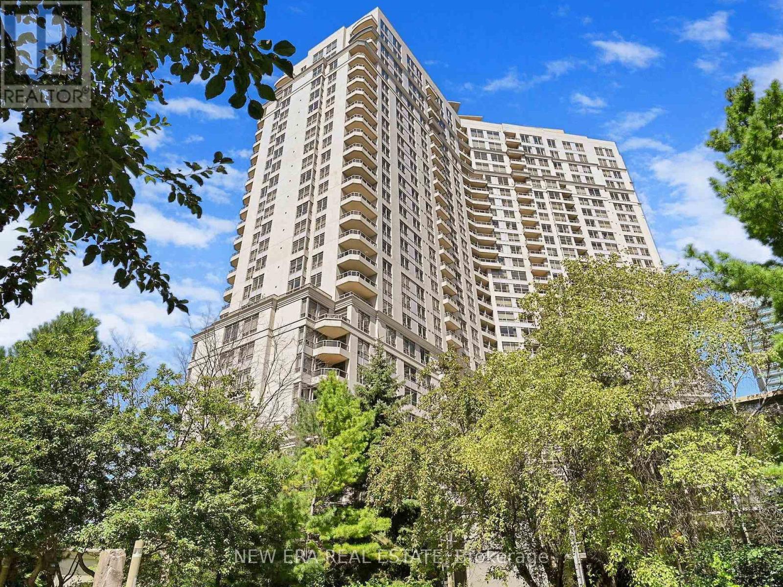 Apartment at 923 - 3888 DUKE OF YORK BOULEVARD, Mississauga (City Centre)