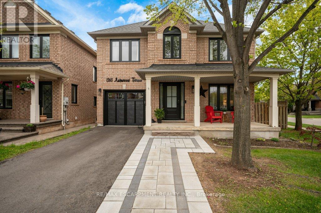 Detached at 1360 ASHWOOD TERRACE, Oakville (WT West Oak Trails)