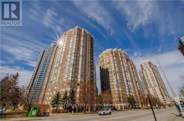 Apartment at 804 - 335 WEBB DRIVE, Mississauga (City Centre)