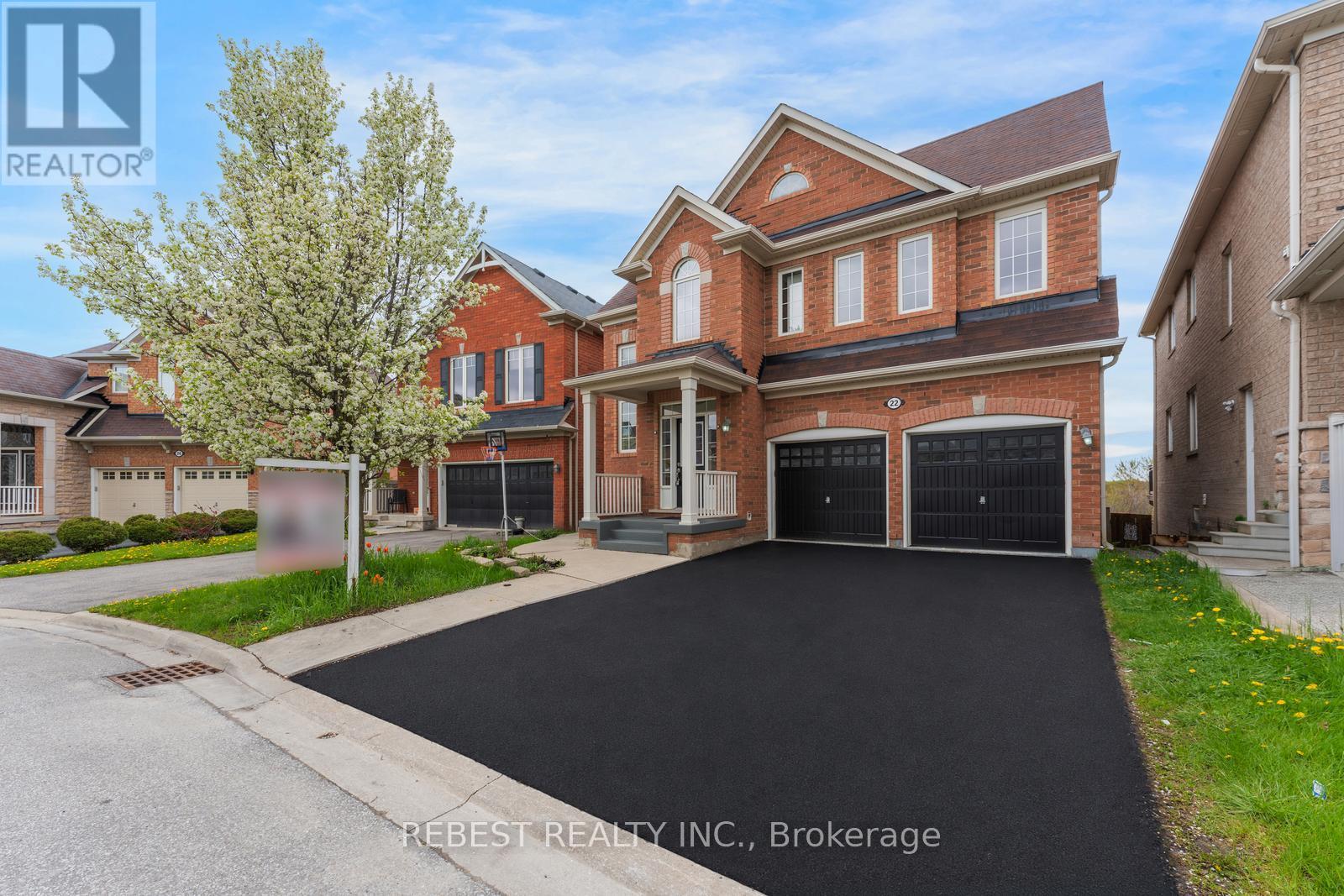 Detached at 22 BIRCH TREE TRAIL, Brampton (Bram East)