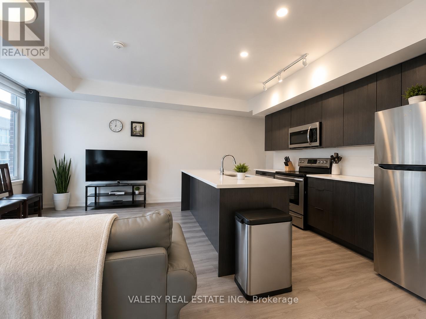Townhouse at 330 - 3078 SIXTH LINE, Oakville (GO Glenorchy)