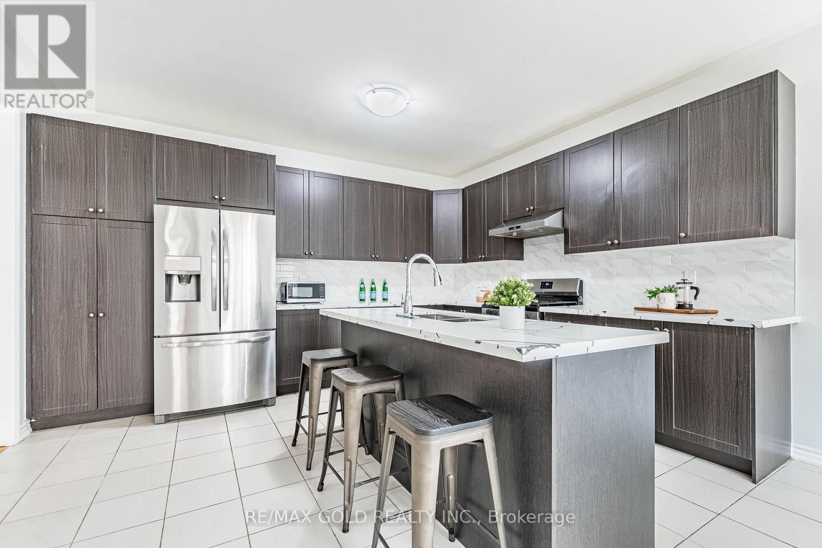 Detached at 44 ROULETTE CRESCENT, Brampton