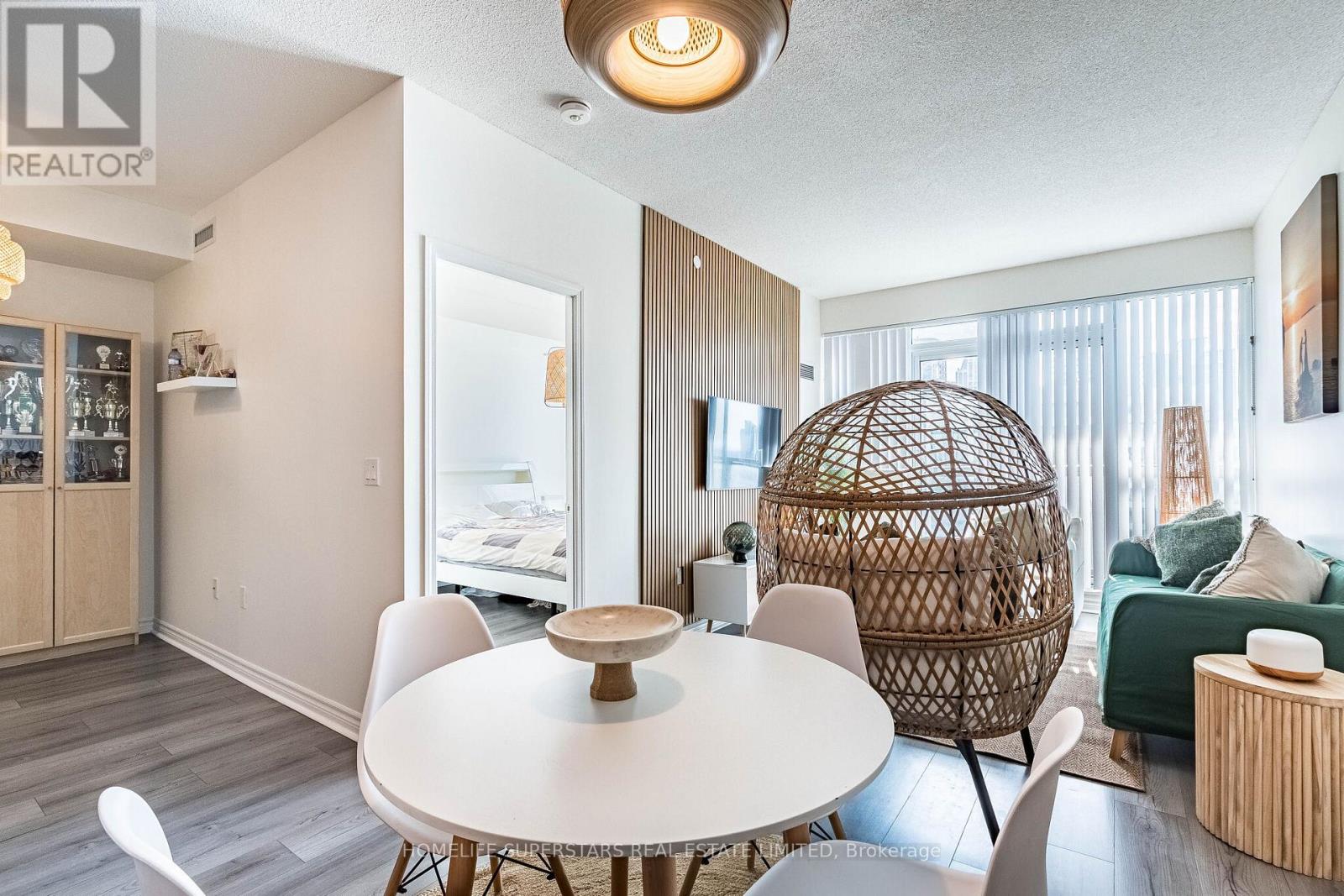 Apartment at 2208 - 349 RATHBURN ROAD W, Mississauga