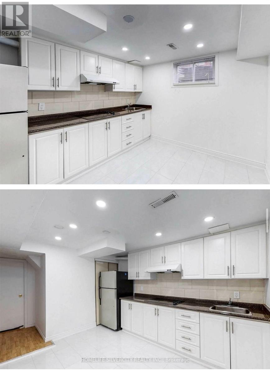 Detached at 4675 EMPIRE CRESCENT, Mississauga