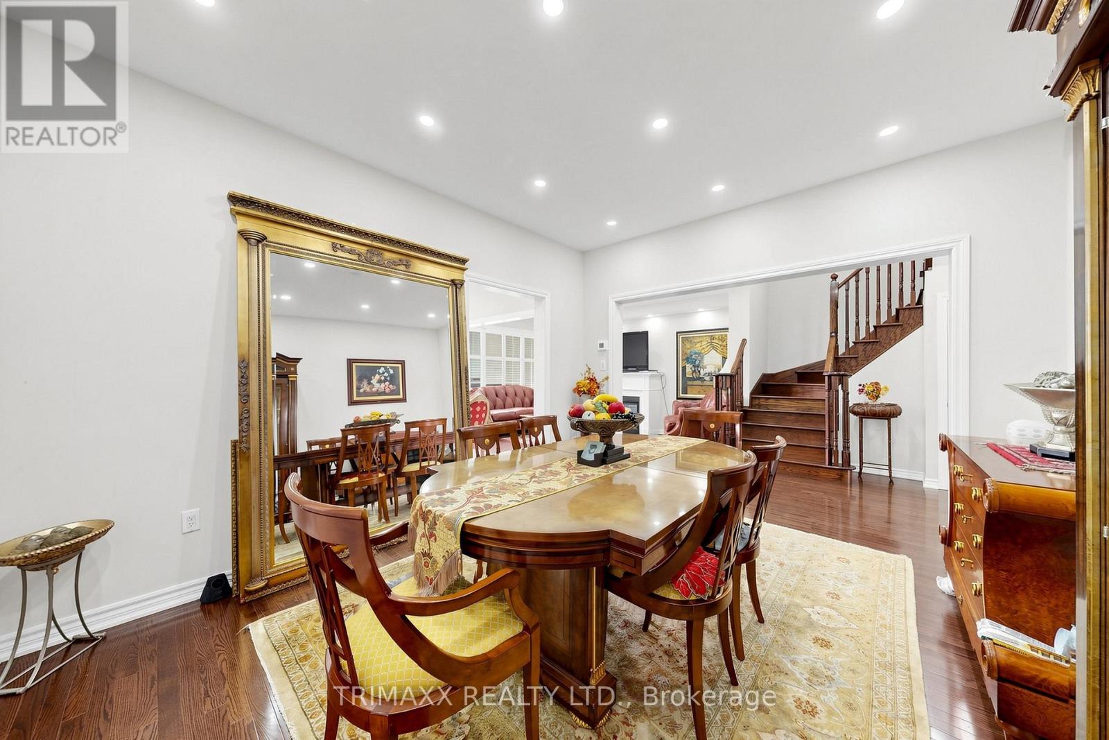 Detached at 30 LEARMONT AVENUE, Caledon