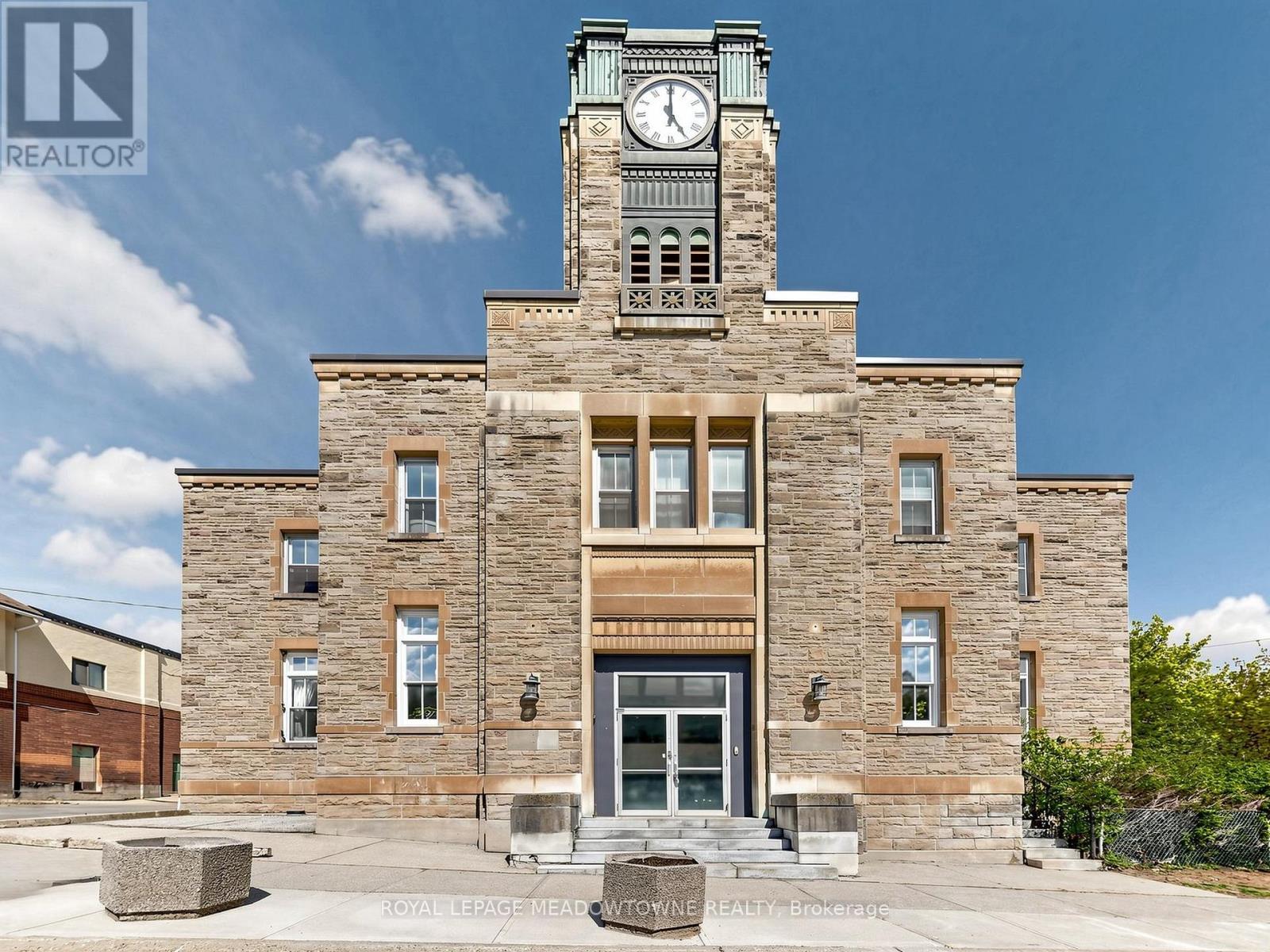 Multiplex at 10 - 70 MILL STREET, Halton Hills (Georgetown)