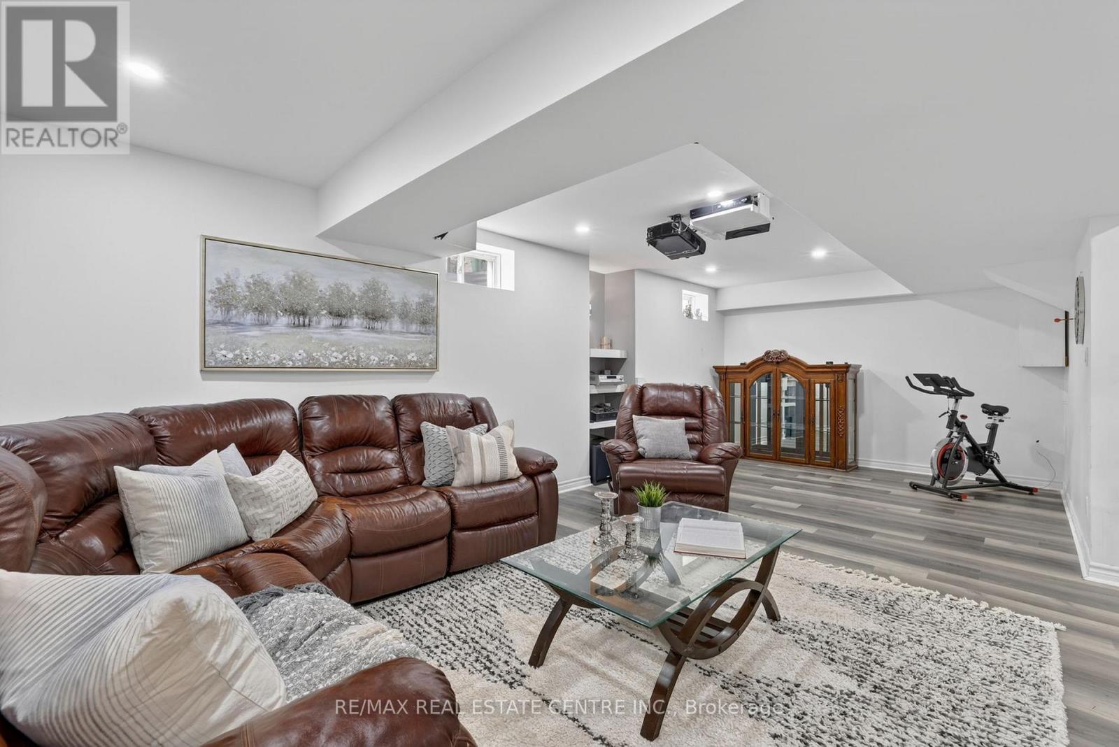 Detached at 27 DREW BROWN BOULEVARD, Orangeville