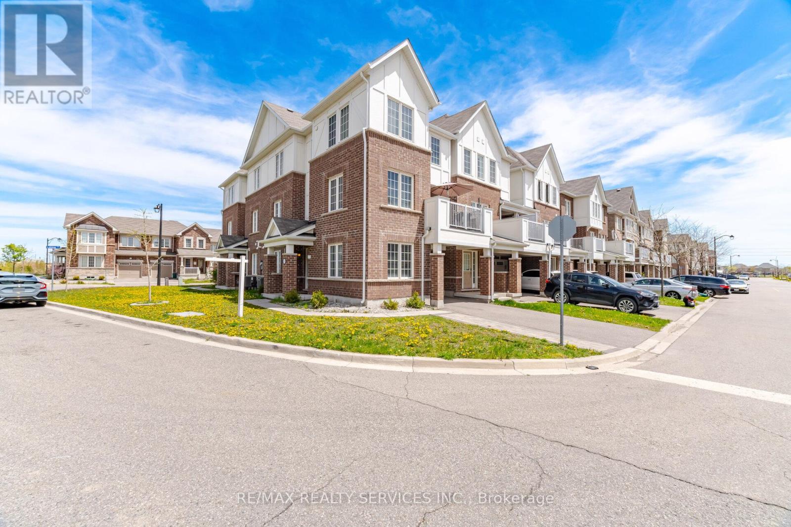 Townhouse at 517 ALLPORT GATE, Milton (CL Clarke)