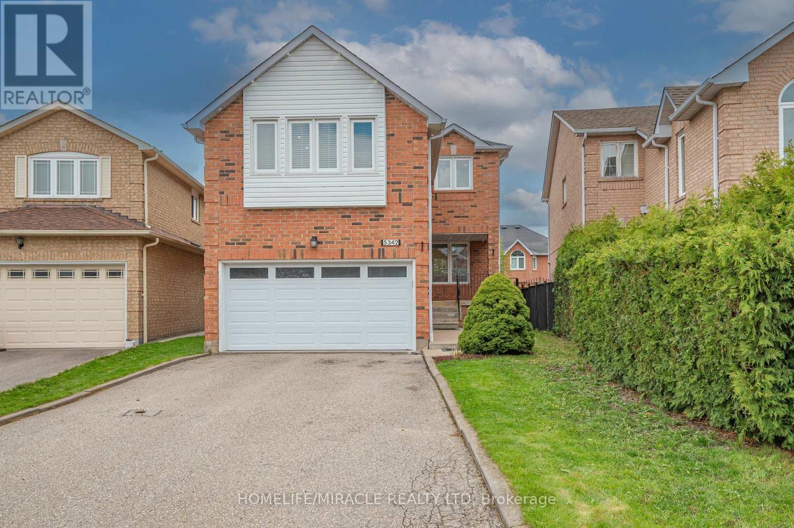 Detached at 5342 CRANE COURT, Mississauga (East Credit)