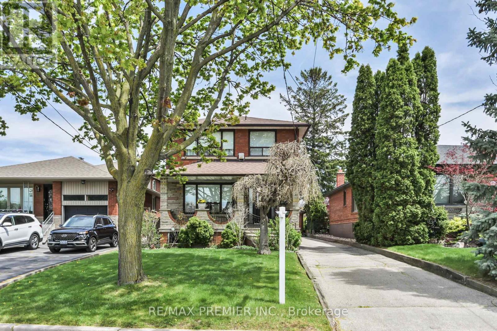 Detached at 81 MACLEOD STREET, Toronto (Maple Leaf)