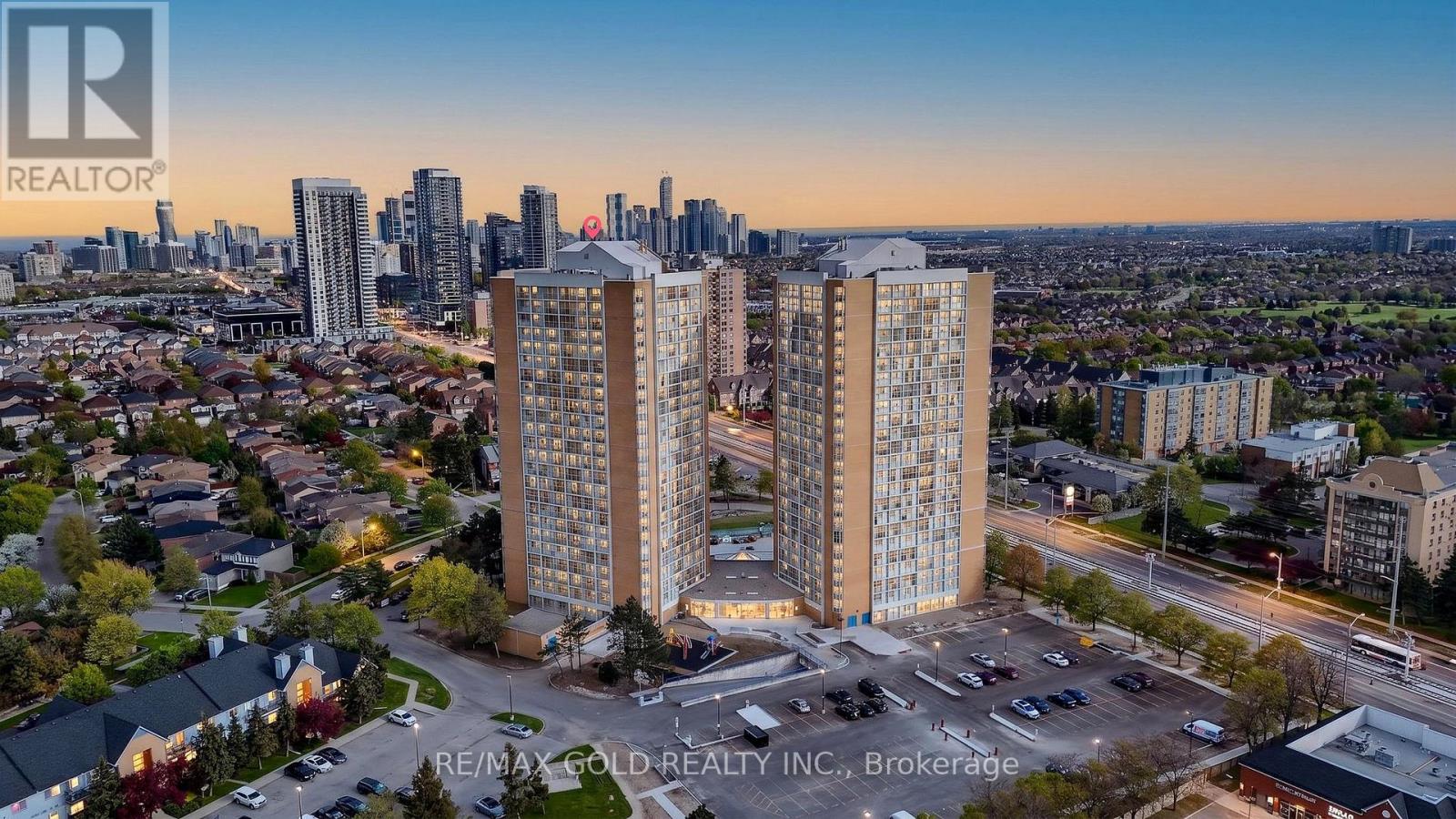 Apartment at 1911 - 35 TRAILWOOD DRIVE, Mississauga (Hurontario)