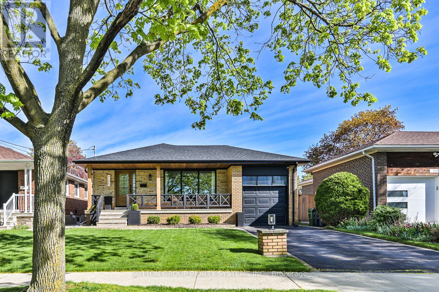Detached at 105 CRENDON DRIVE, Toronto (Eringate-Centennial-West Deane)