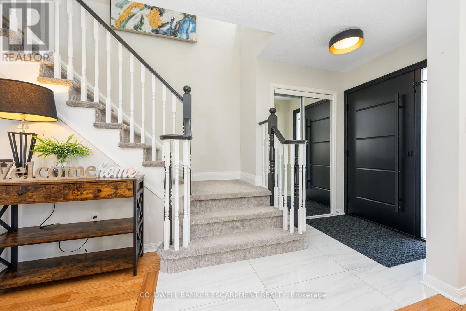 Detached at 420 TRUDEAU DRIVE, Milton