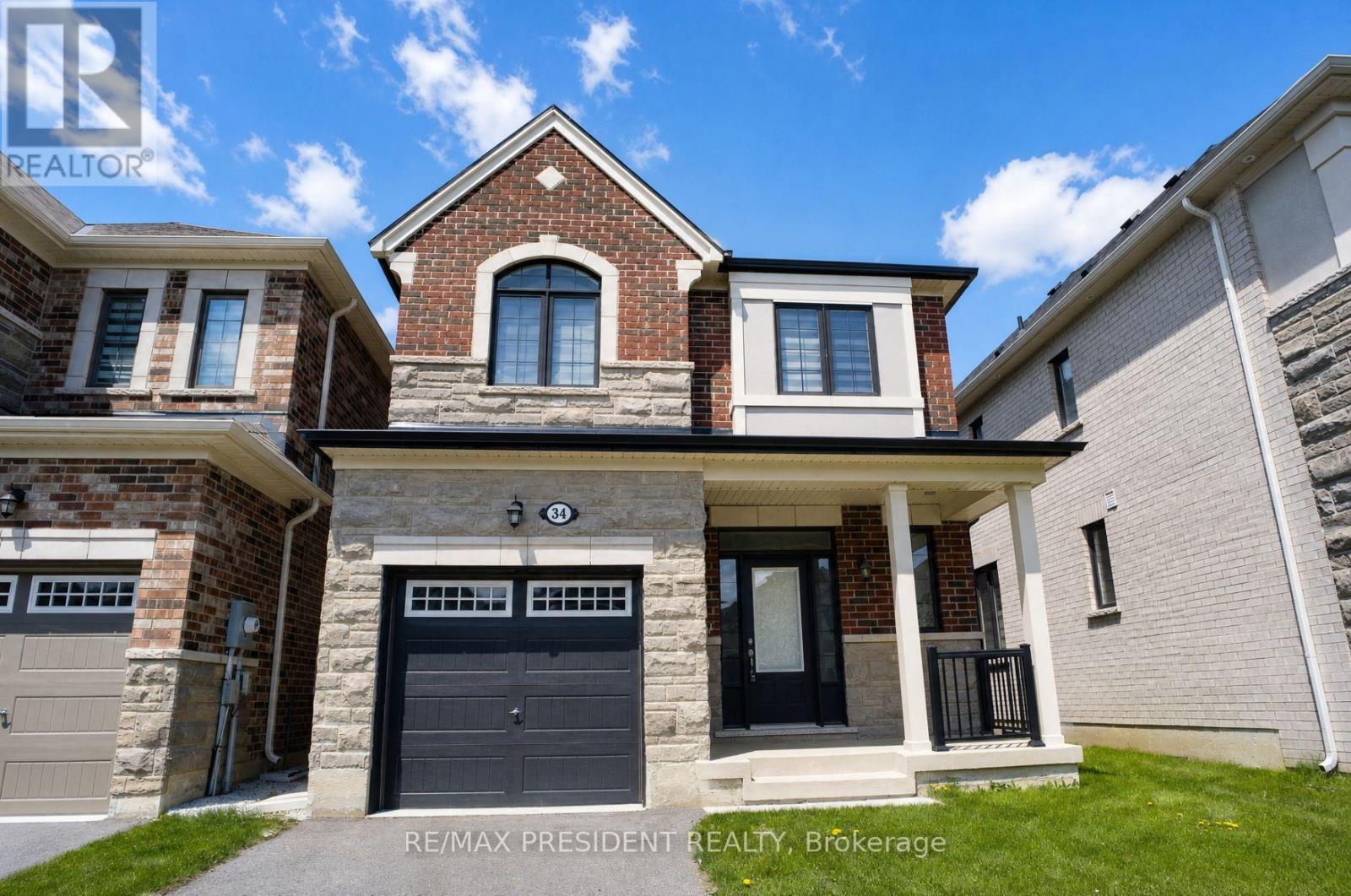 Detached at 34 EBERLY WOODS DRIVE, Caledon