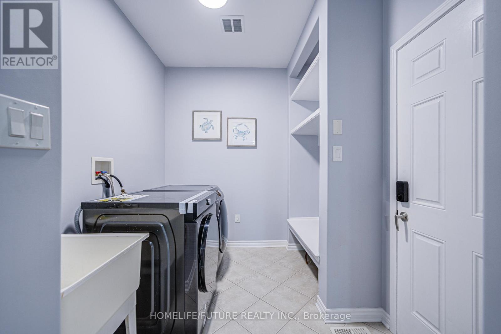 Detached at 342 LAUNDON TERRACE, Milton