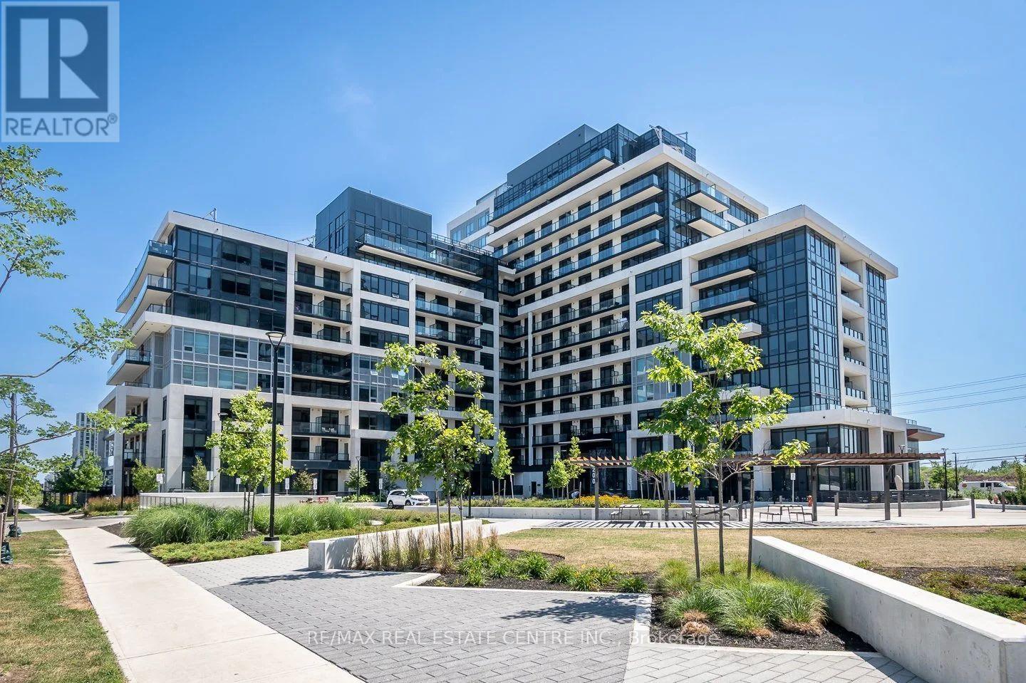 Apartment at 914 - 3200 WILLIAM COLSTON AVENUE, Oakville (JM Joshua Meadows)