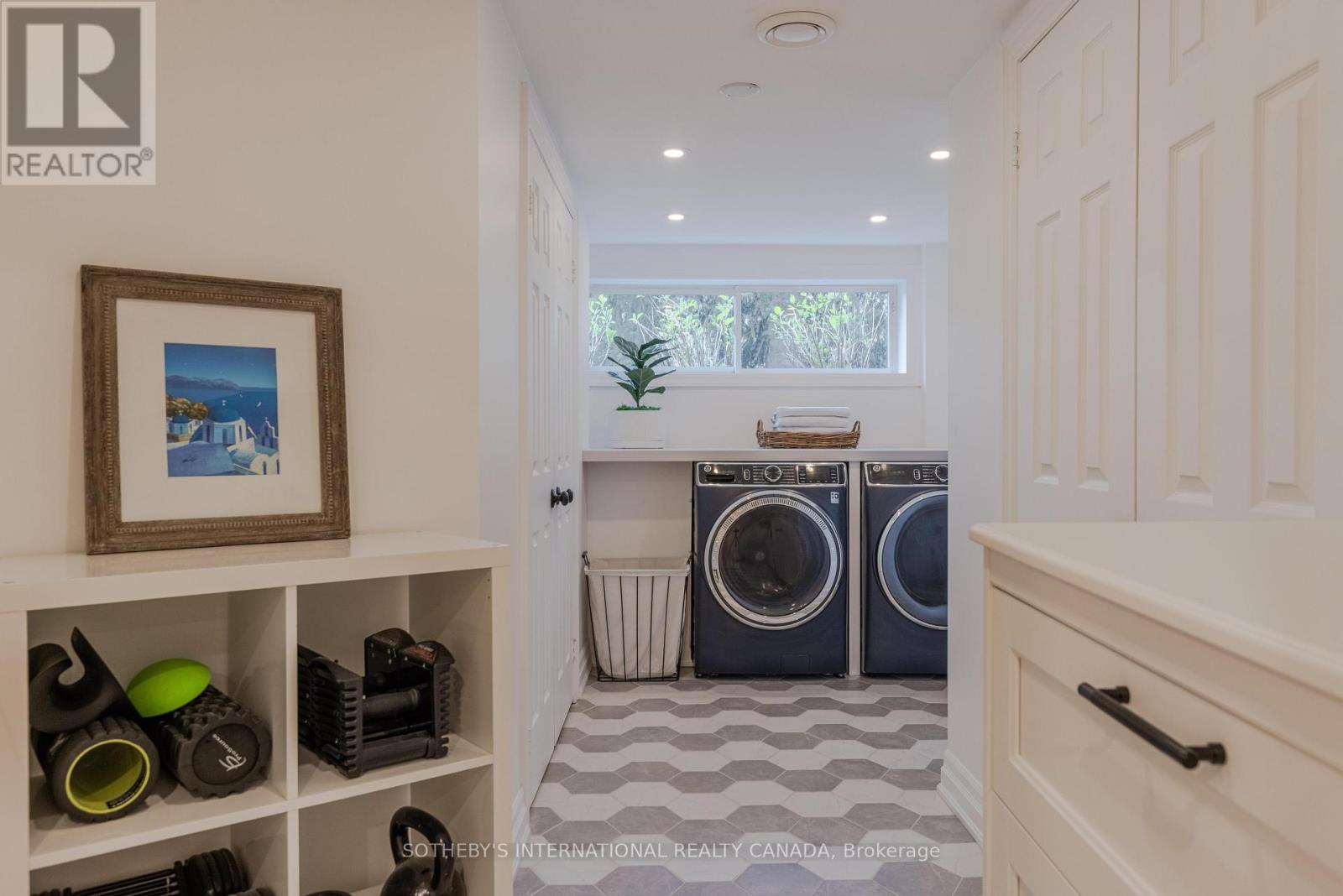 Detached at 1491 TRENTON ROAD, Oakville