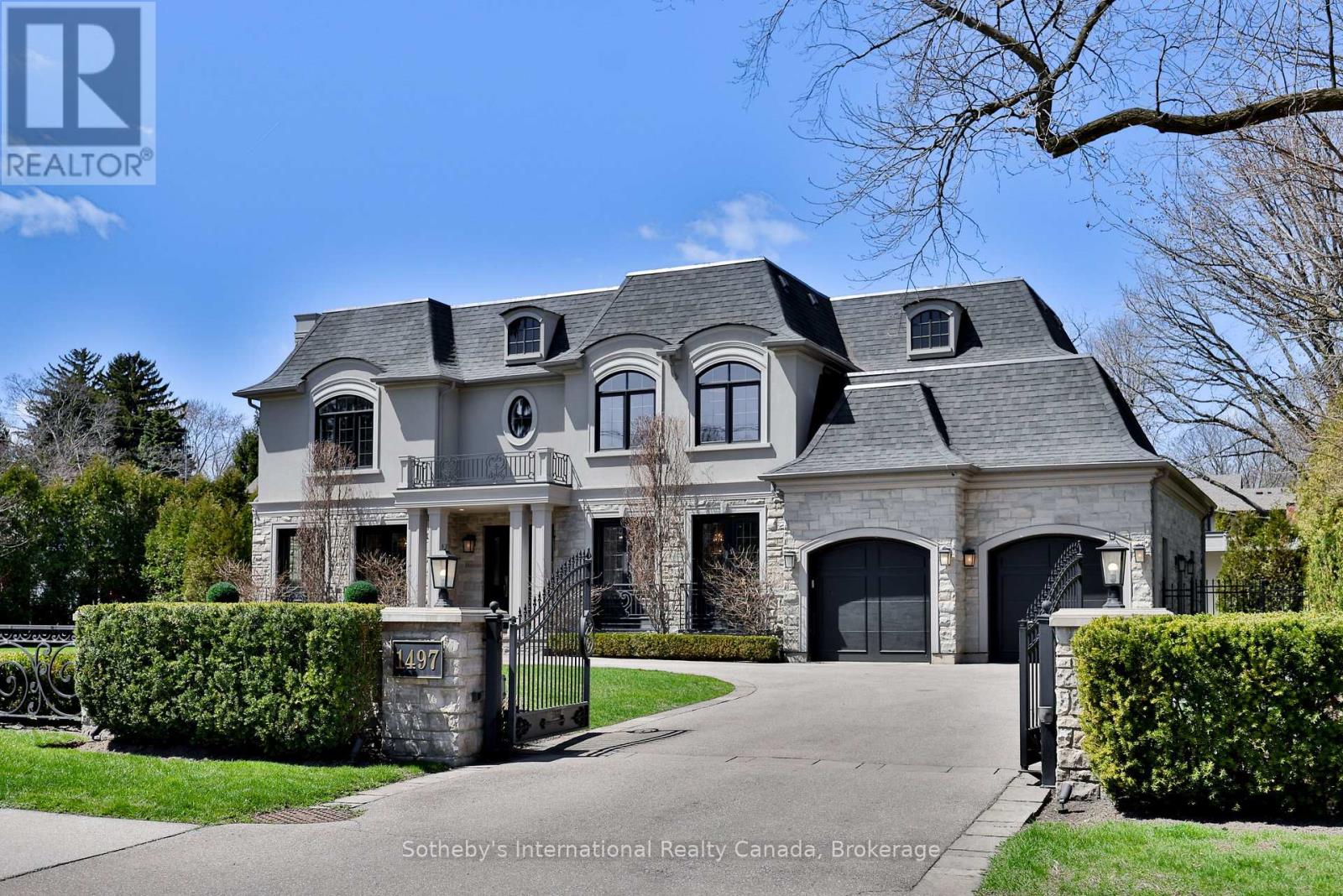 Detached at 1497 LAKESHORE ROAD W, Oakville (SW Southwest)