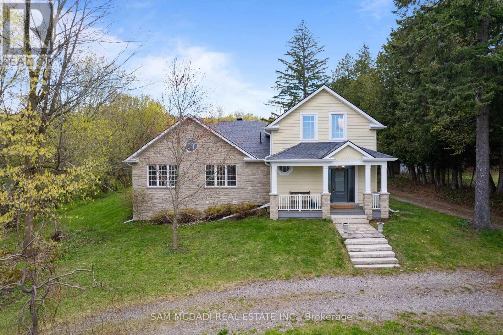 Detached at 20088 MAIN STREET, Caledon