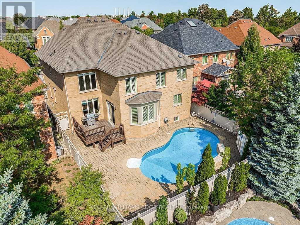 Detached at 2384 ROCK POINT DRIVE, Oakville