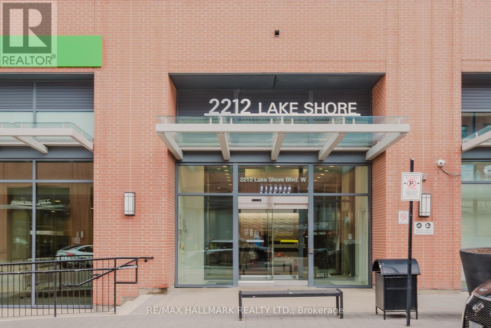 Apartment at 1209 - 2212 LAKE SHORE BOULEVARD W, Toronto (Mimico)