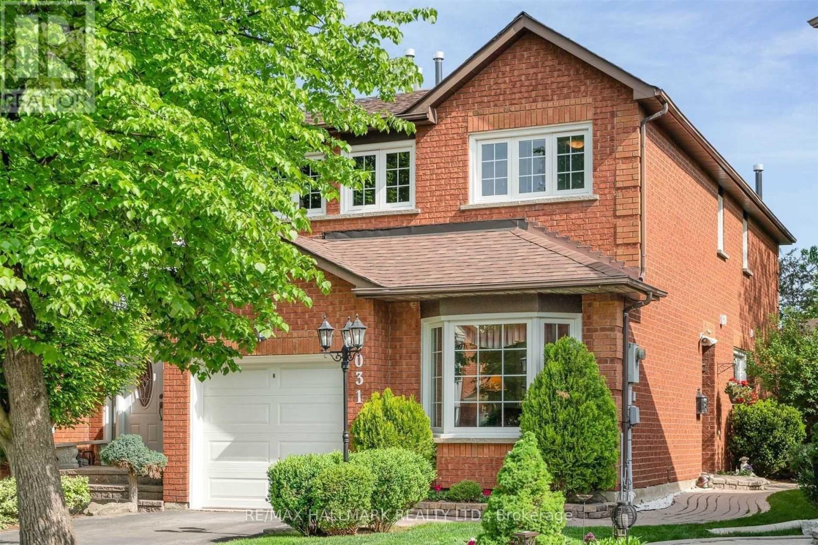 Townhouse at 5031 NORTHERN LIGHTS CIRCLE, Mississauga (Hurontario)
