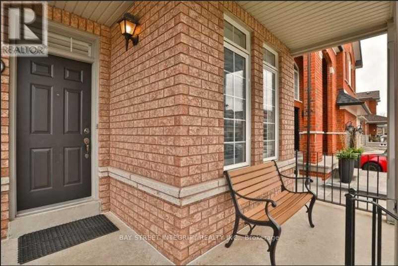 Detached at 1383 LIVERPOOL STREET, Oakville