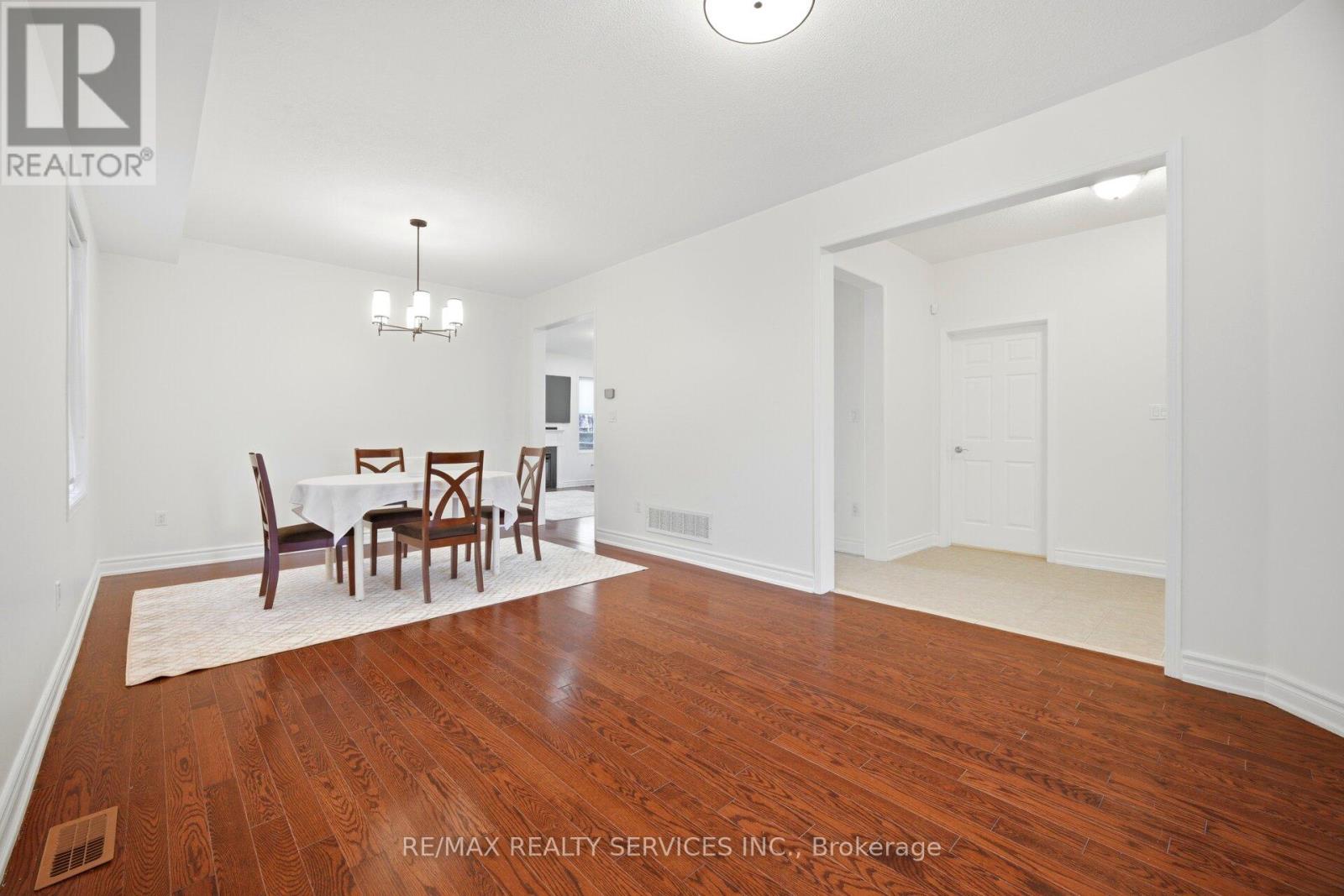 Detached at 3931 PASSWAY ROAD, Mississauga