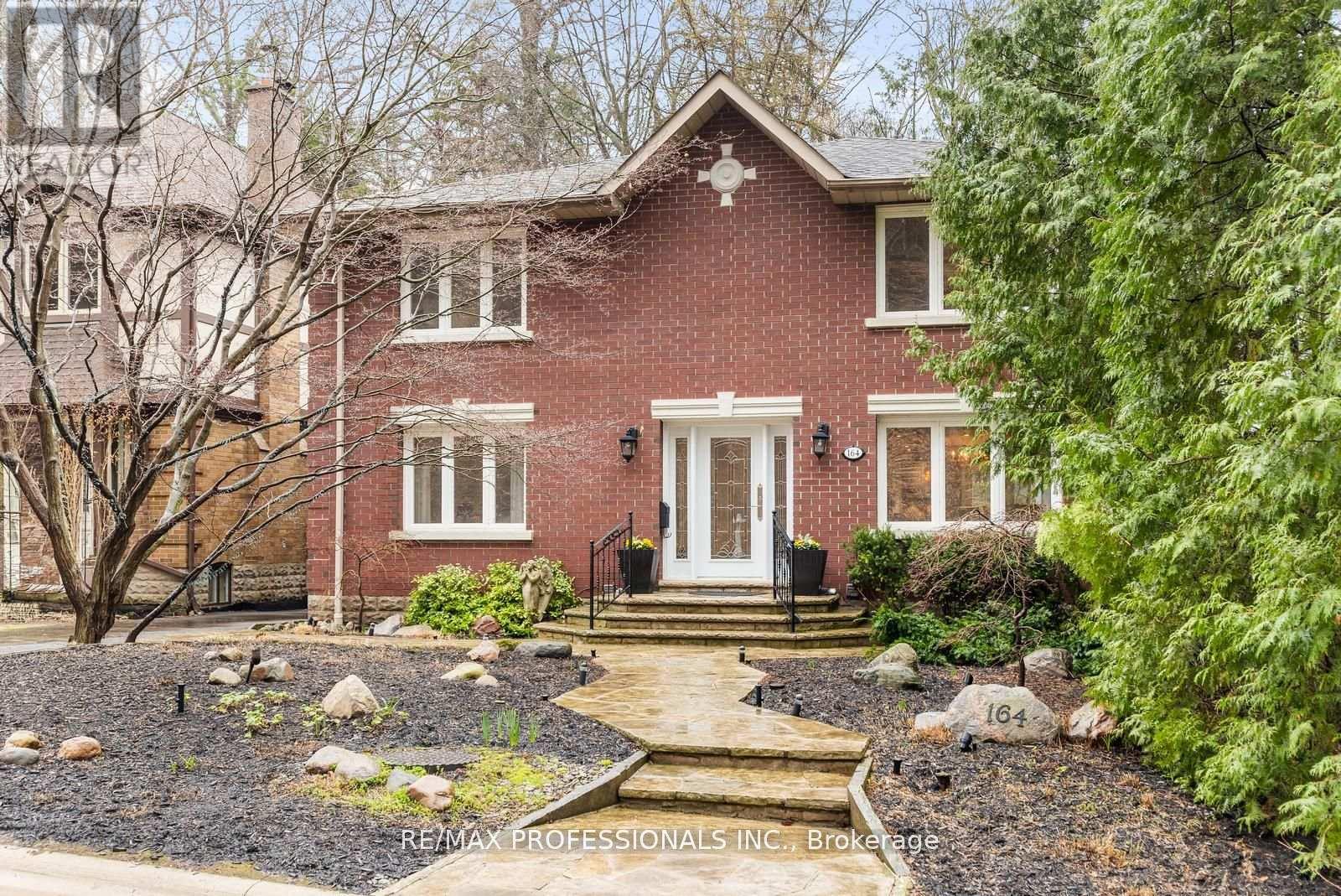 Detached at 164 MORNINGSIDE AVENUE, Toronto (High Park-Swansea)