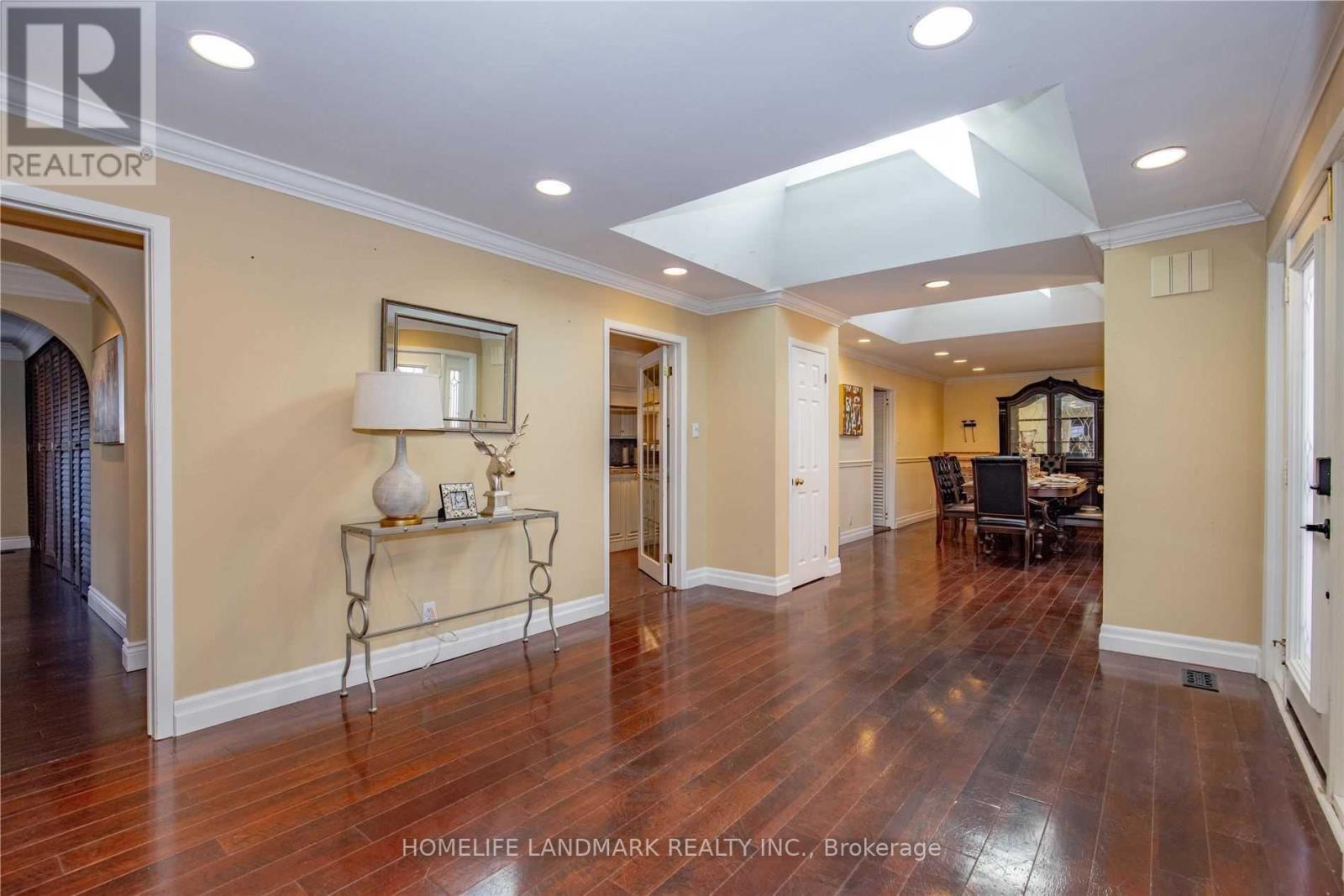 Detached at 2301 BENNINGTON GATE, Oakville (FD Ford)