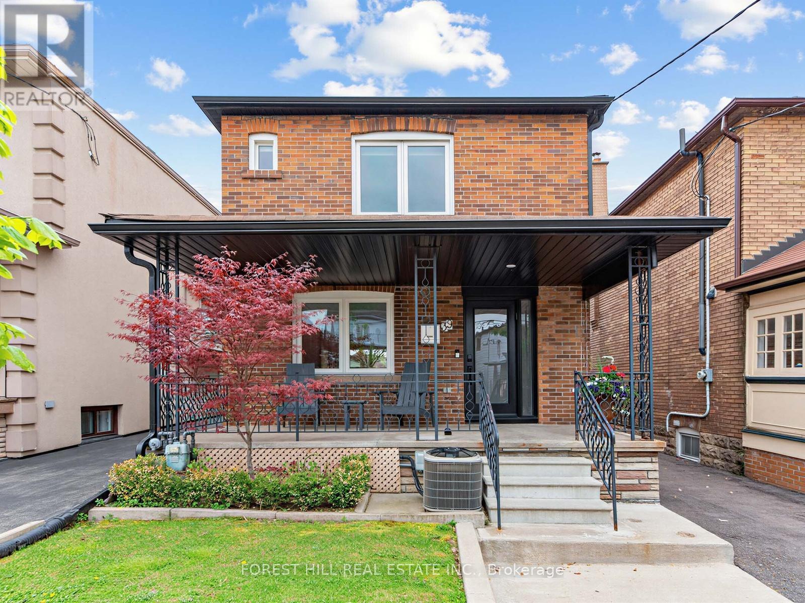 Detached at 39 BELGRAVIA AVENUE, Toronto (Briar Hill-Belgravia)