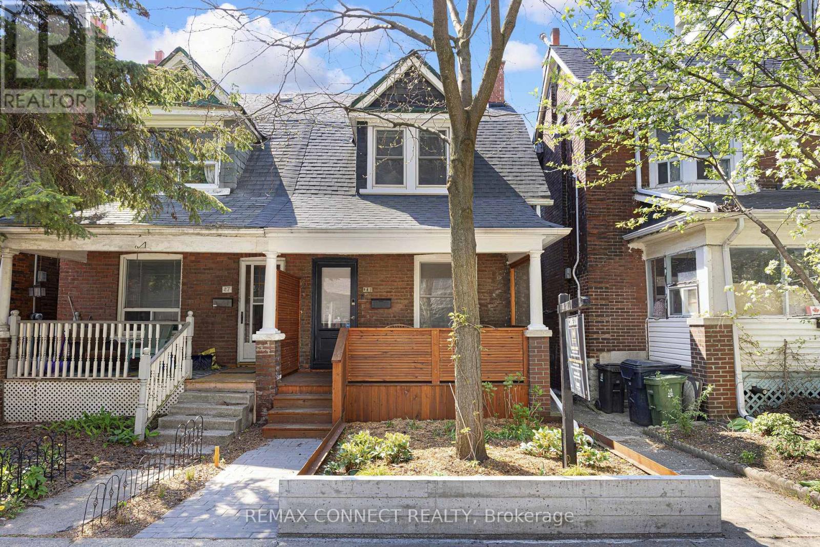 Semi-Detached/Link at 29 HOWARD PARK AVENUE, Toronto (Roncesvalles)