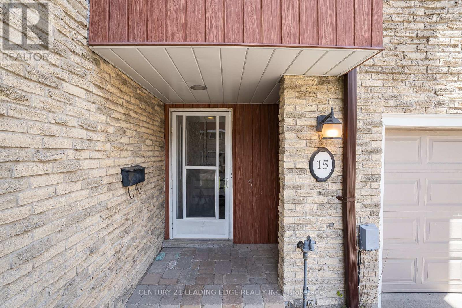 Townhouse at 15 - 915 INVERHOUSE DRIVE, Mississauga (Clarkson)