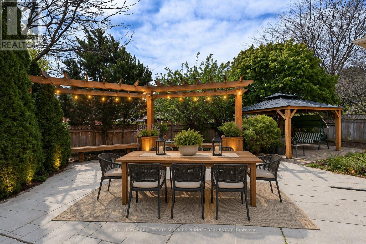 Detached at 200 LEXINGTON ROAD, Oakville