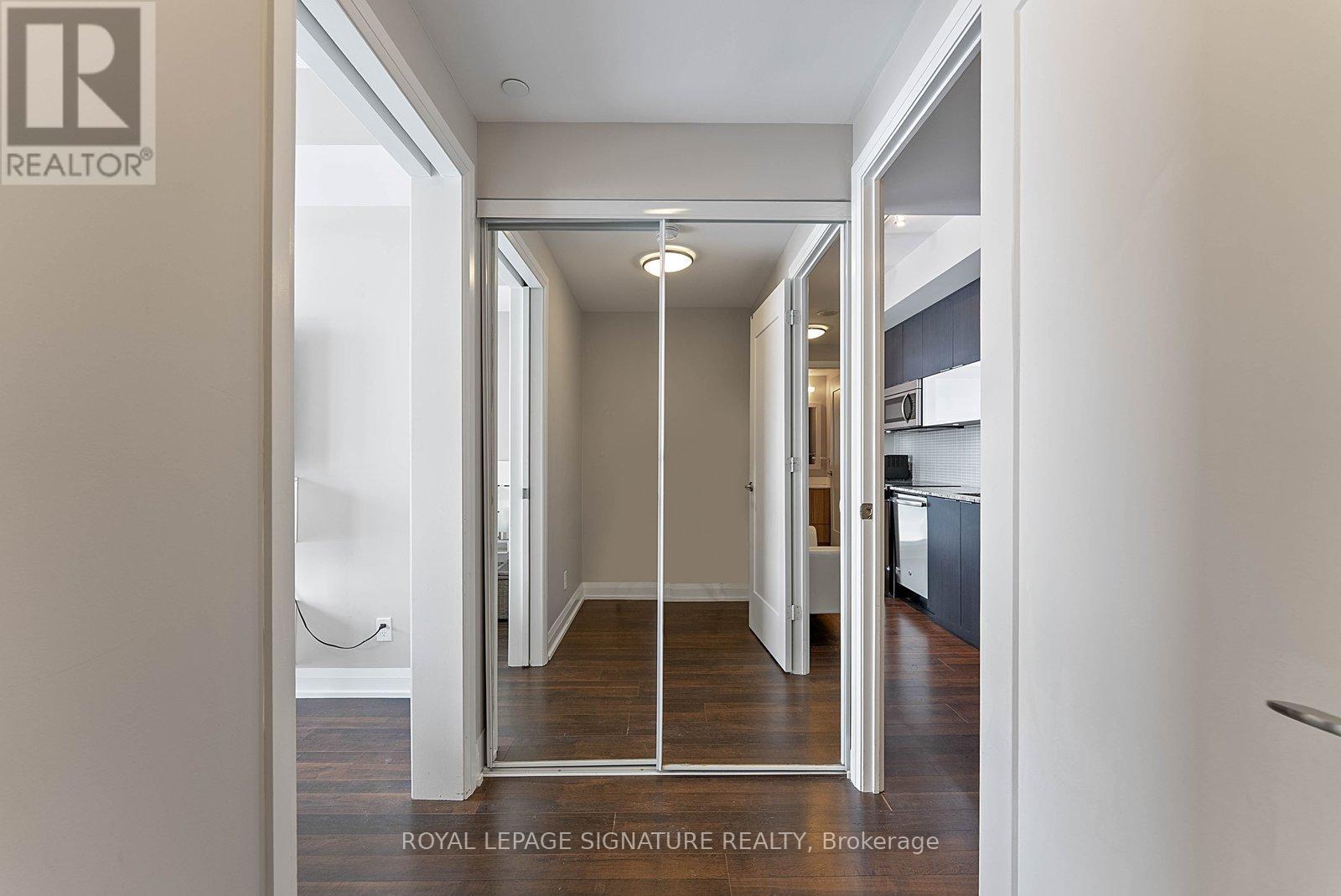 Apartment at 510 - 56 ANNIE CRAIG DRIVE, Toronto