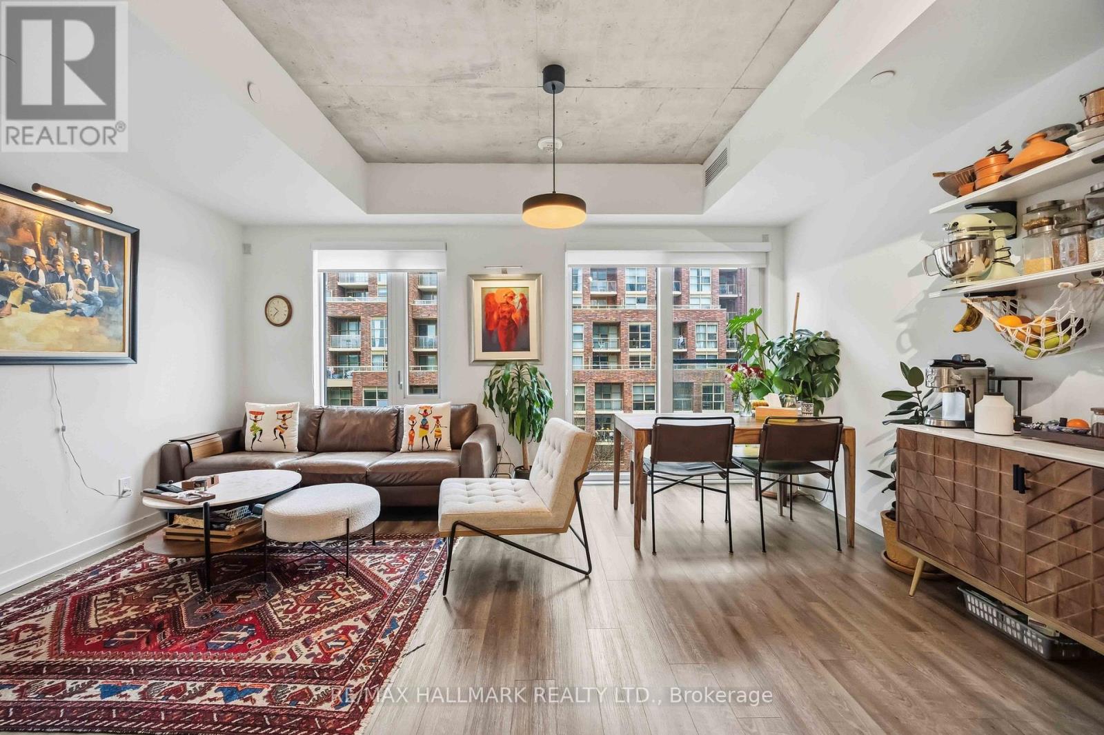 Apartment at 509 - 1808 ST CLAIR AVENUE W, Toronto (Weston-Pellam Park)