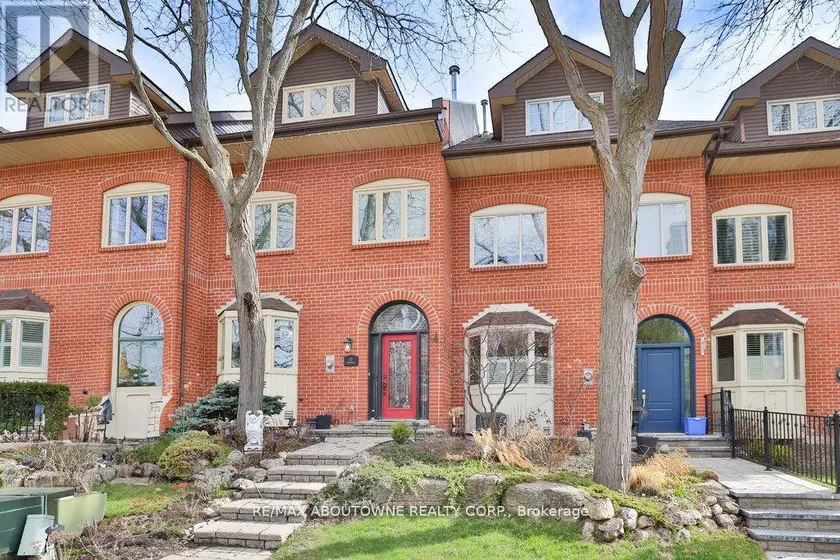 Townhouse at 45 TRADEWIND DRIVE, Oakville