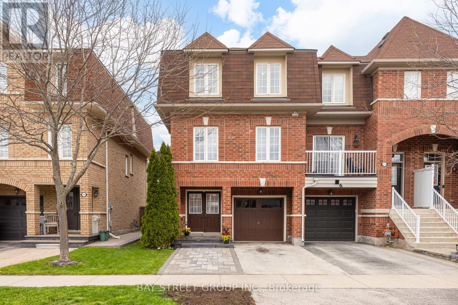 Townhouse at 2313 SADDLECREEK CRESCENT, Oakville (WM Westmount)