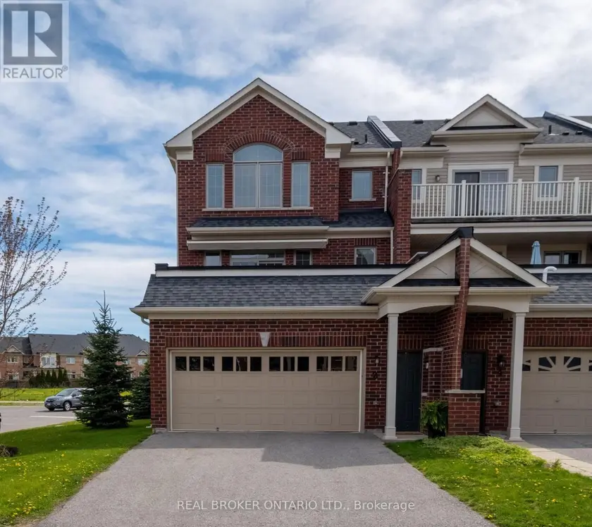 Townhouse at 2 MCDEVITT LANE, Caledon (Caledon East)