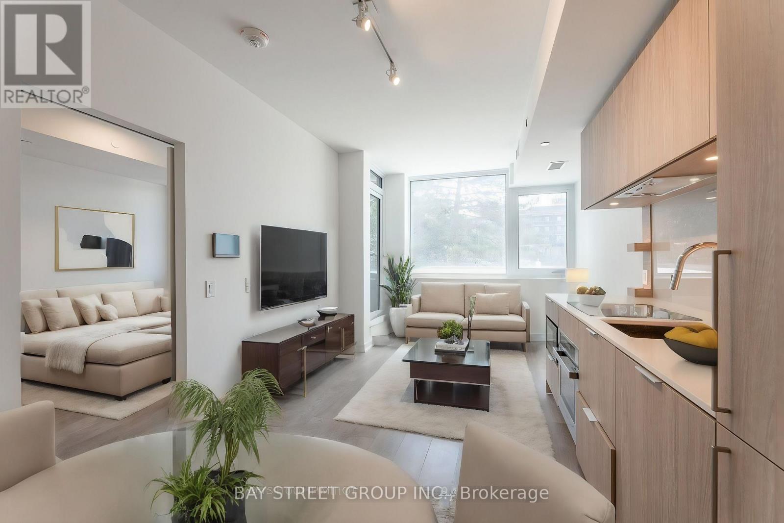 Apartment at 515 - 28 ANN STREET, Mississauga (Port Credit)