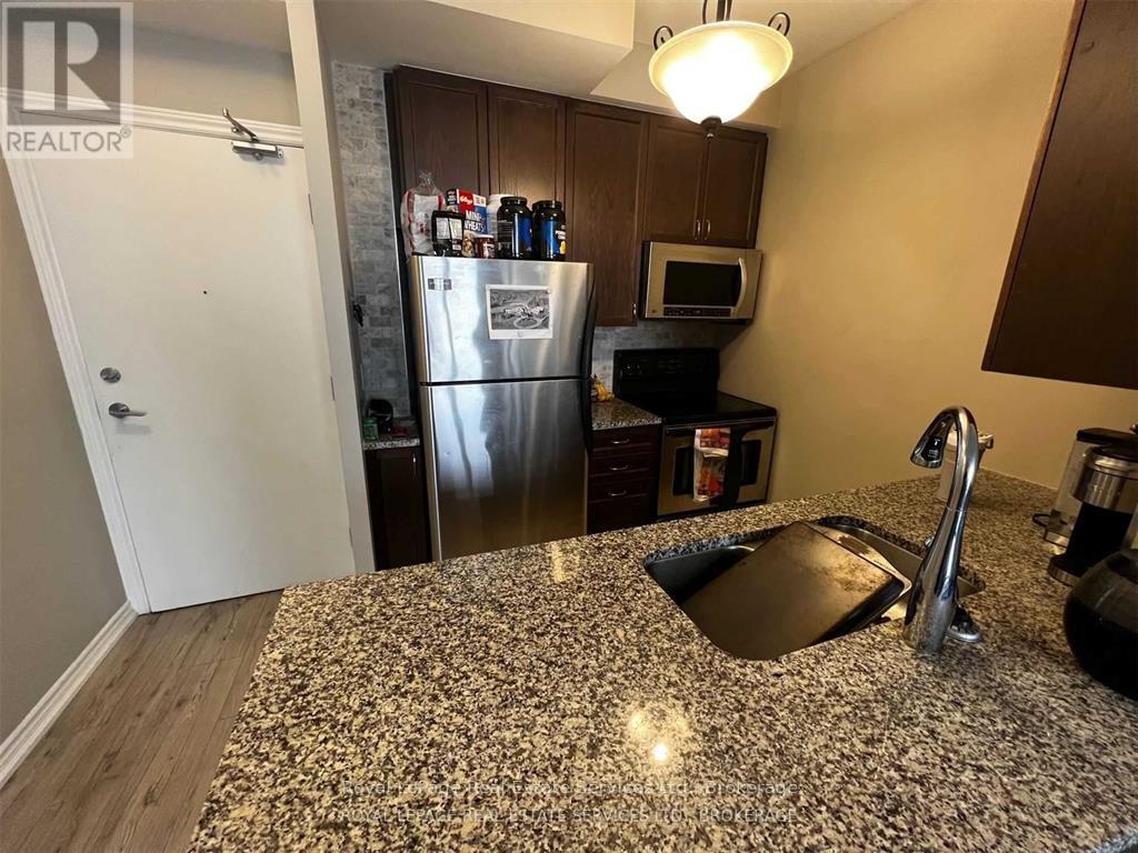 Apartment at 1207 - 2391 CENTRAL PARK DRIVE, Oakville